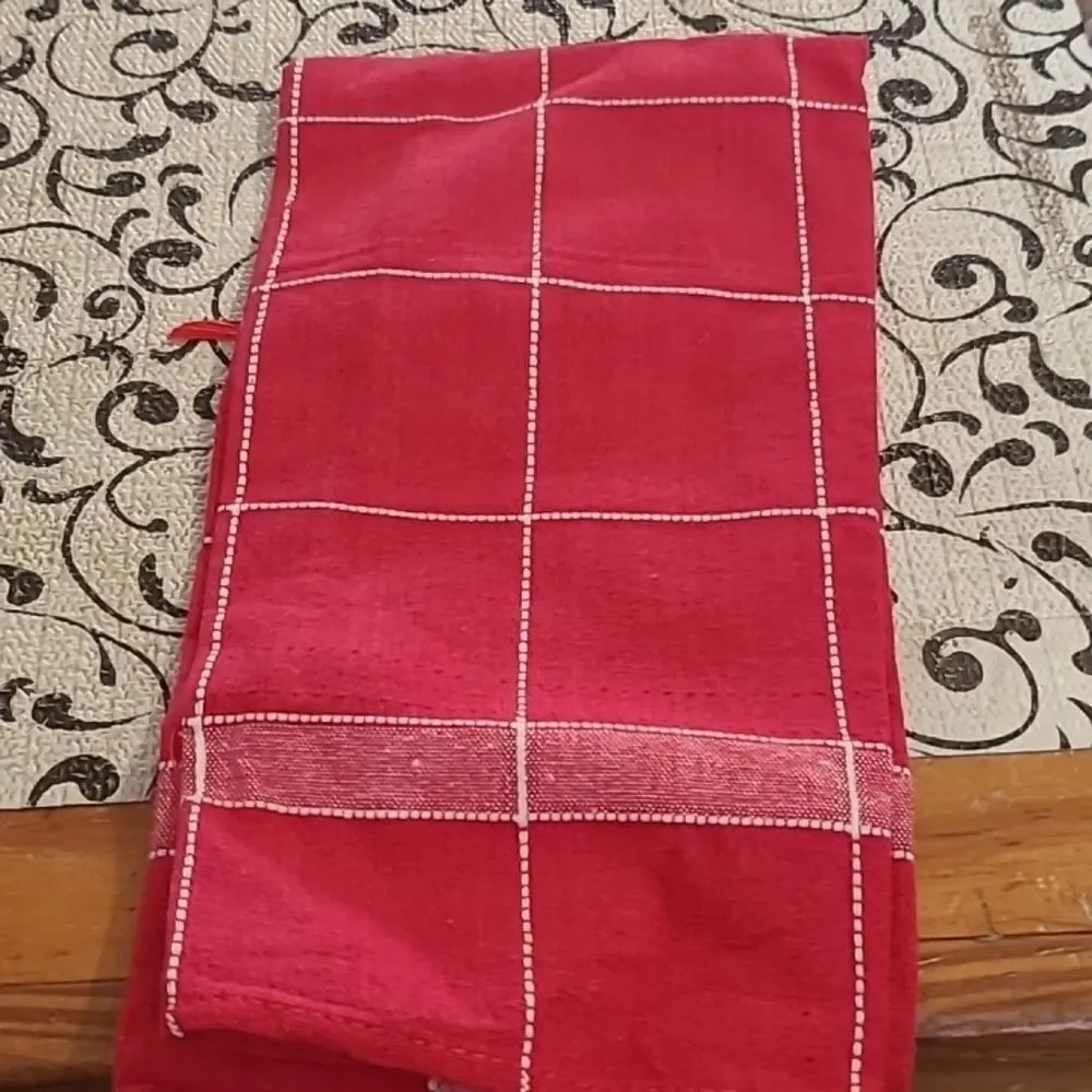 Red Holiday Kitchen Towel with Recipe Print